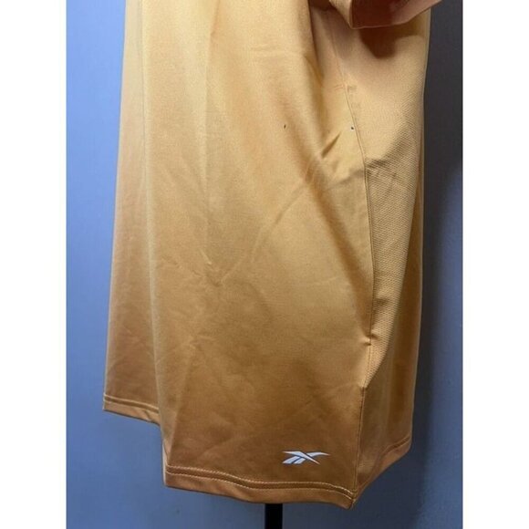 Reebok Women’s Speedway T-shirt Peach Fuzz Color 2X NWT $25 MSRP - Picture 4 of 11